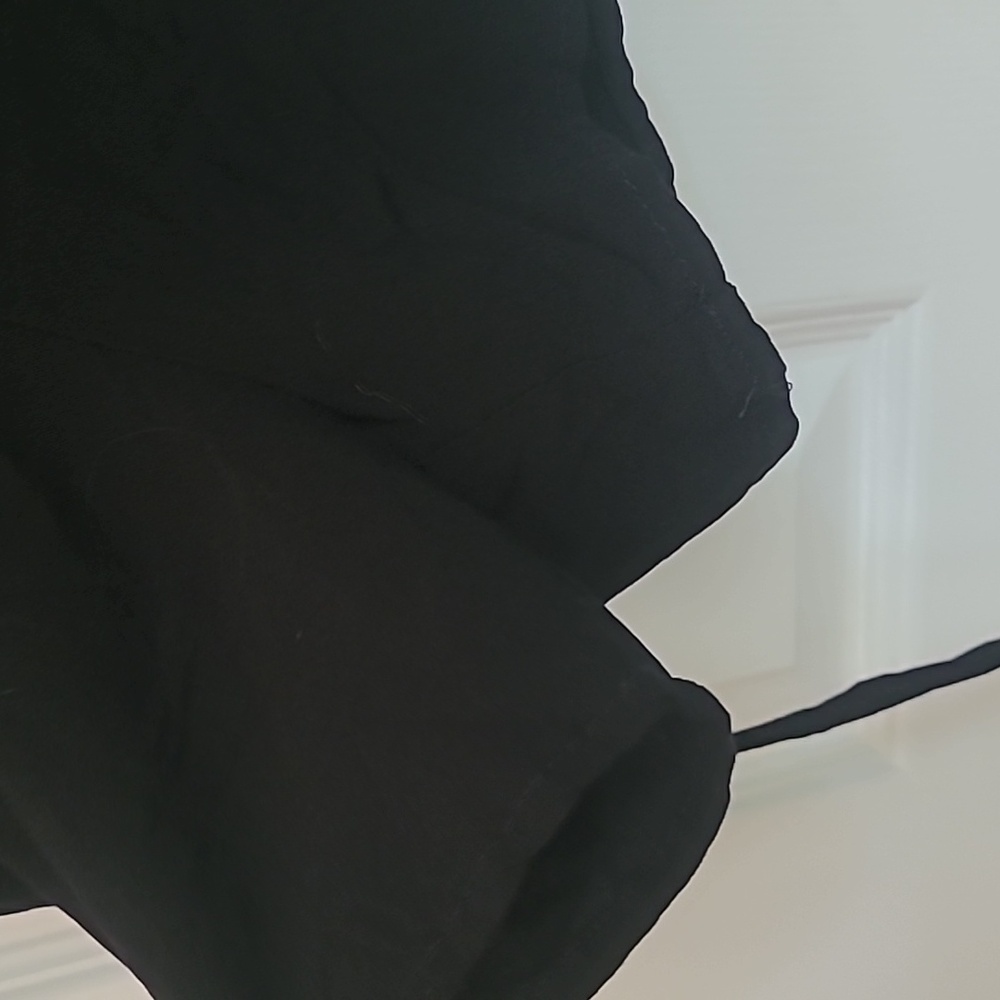 Bell-sleeved Modcloth Romper - Picture 4 of 6